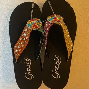 Girls flip flops